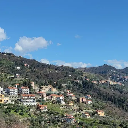 Holiday home Tra Le Cinque Terre, Camogli E Portofino Con Scorcio Mare All'orizzonte Castiglione Chiavarese