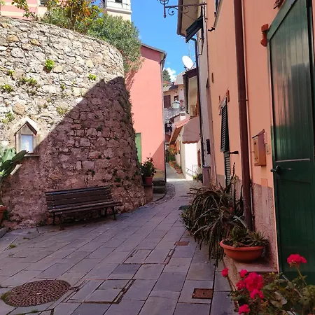 Dom wakacyjny Tra Le Cinque Terre, Camogli E Portofino Con Scorcio Mare All'orizzonte Castiglione Chiavarese