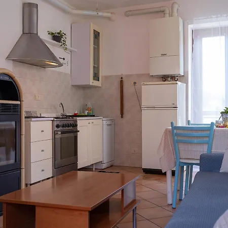 Holiday home Tra Le Cinque Terre, Camogli E Portofino Con Scorcio Mare All'orizzonte