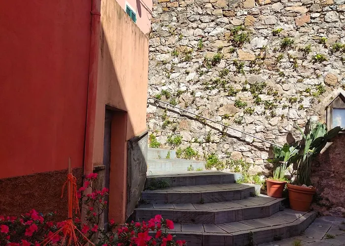 Tra Le Cinque Terre, Camogli E Portofino Con Scorcio Mare All'orizzonte Σπίτι διακοπών
