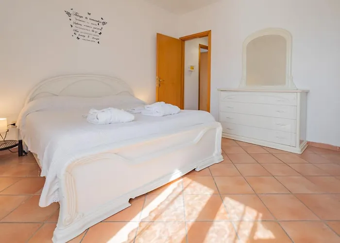 Casa de Férias Tra Le Cinque Terre, Camogli E Portofino Con Scorcio Mare All'orizzonte *